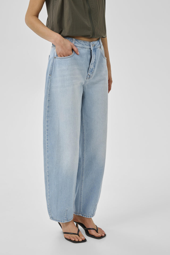 Lucy 139 Loose Barrel - Baby Blue Wash