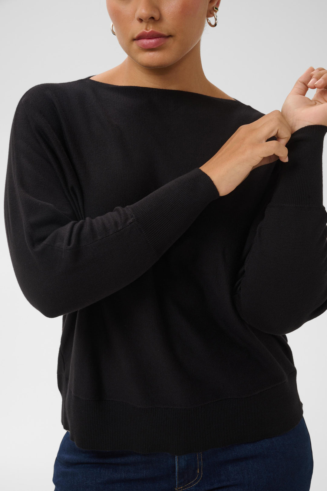 KClizzy Batwing Pullover - Crimson