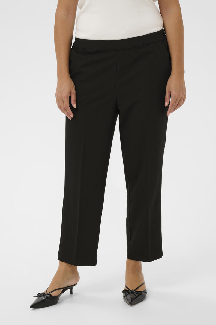 KCsakira Cropped Pants - Black Deep