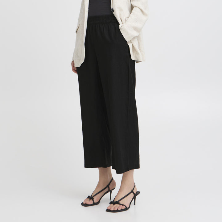 BYFALAKKA Crop Pant - Black