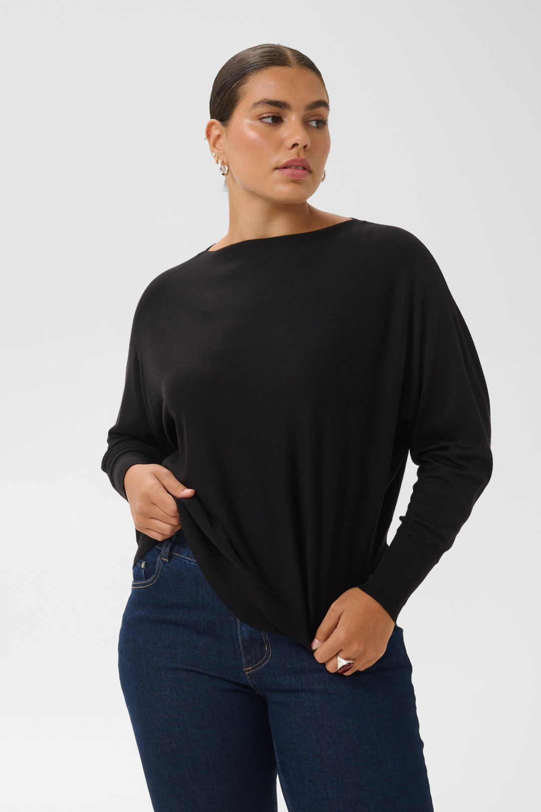 KClizzy Batwing Pullover - Crimson