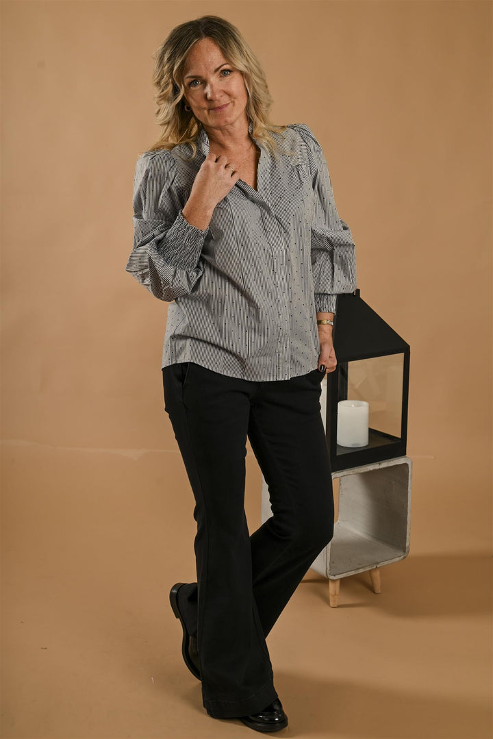 Ayo 170 High Bootcut Y - Black Wash