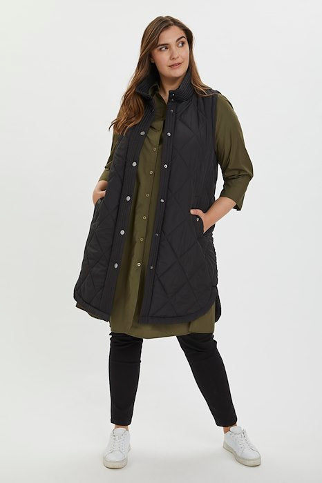 KCmalena Qouilted Waist Coat - Black deep