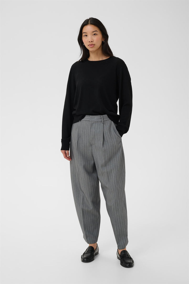 Yona Pullover - Dark navy