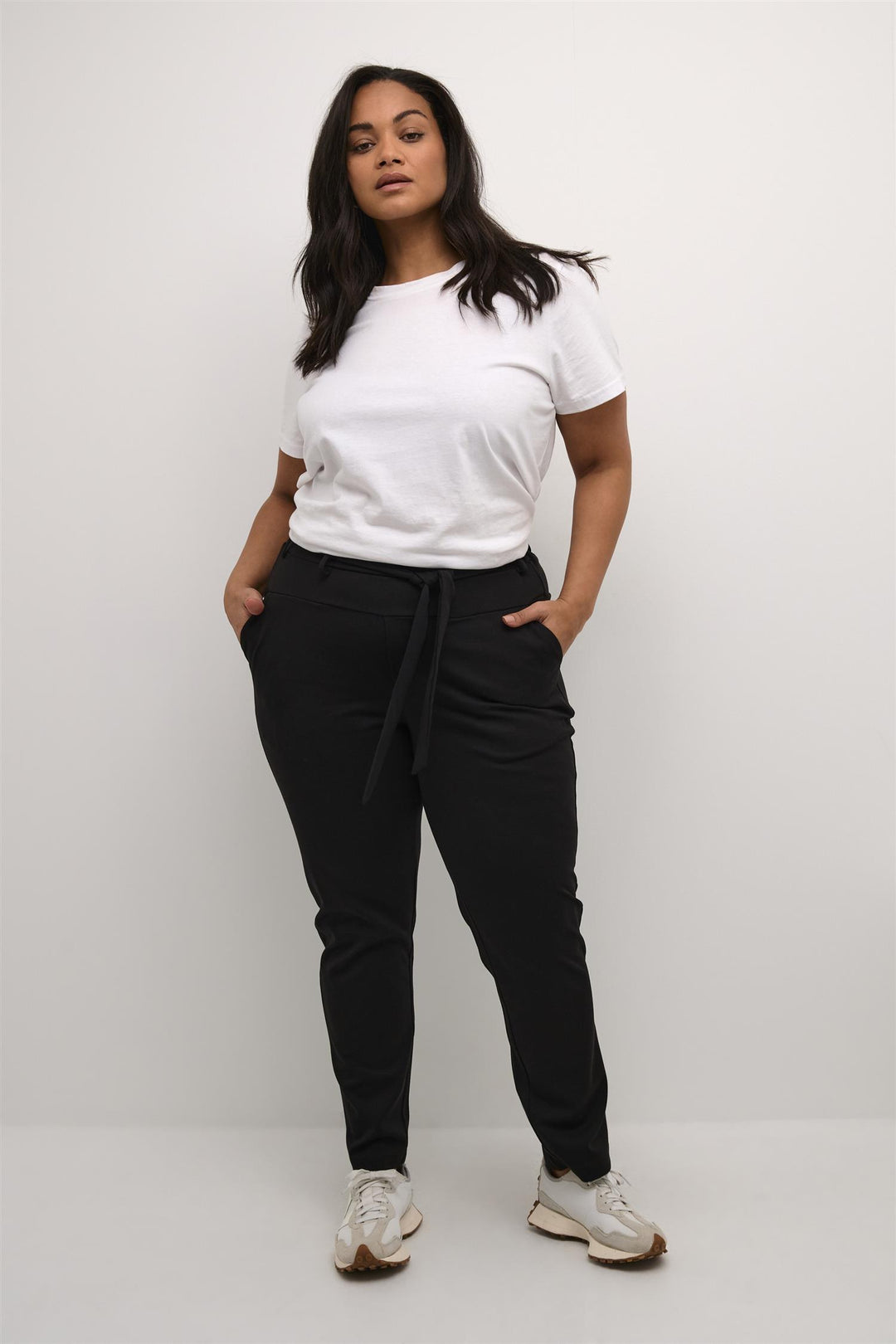 KCjenna Belt Pant - Black