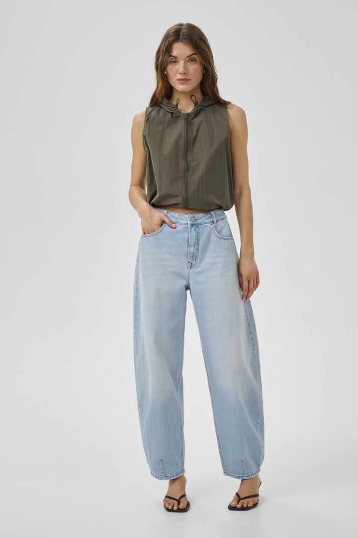 Lucy 139 Loose Barrel - Baby Blue Wash