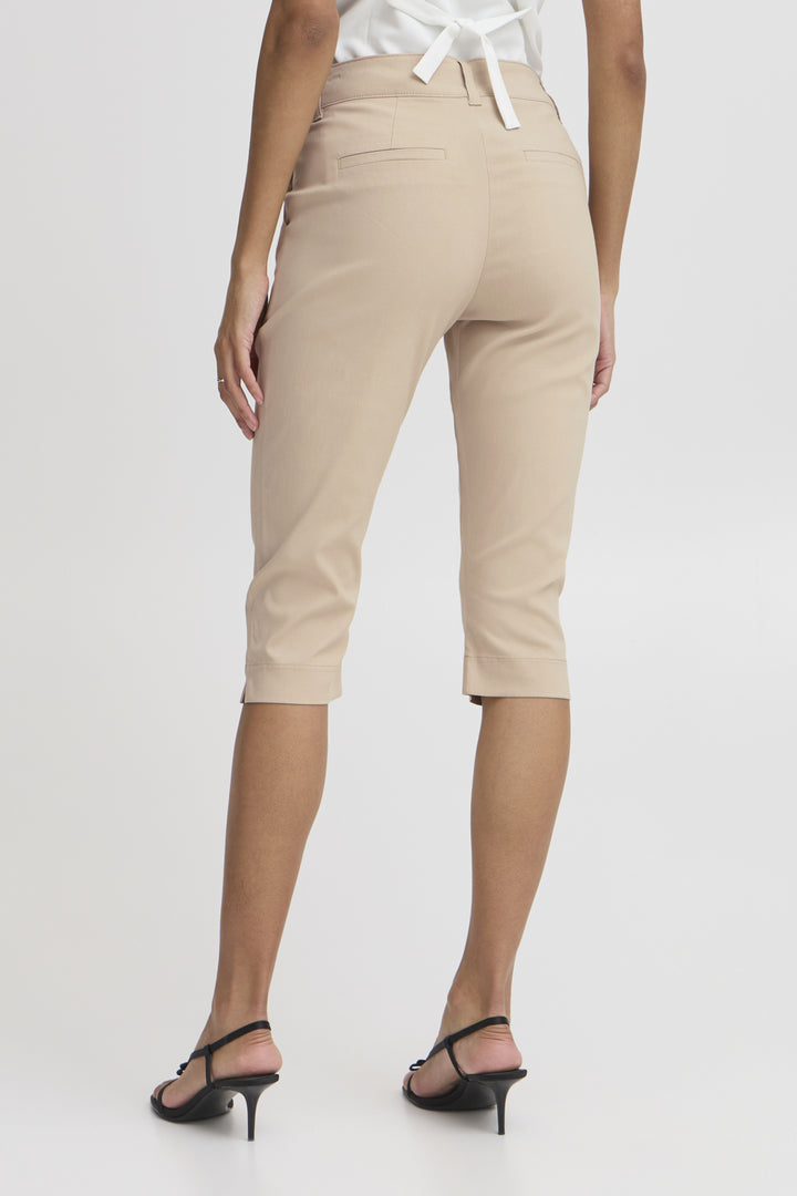 BYDIXI CAPRI PANTS - Humus