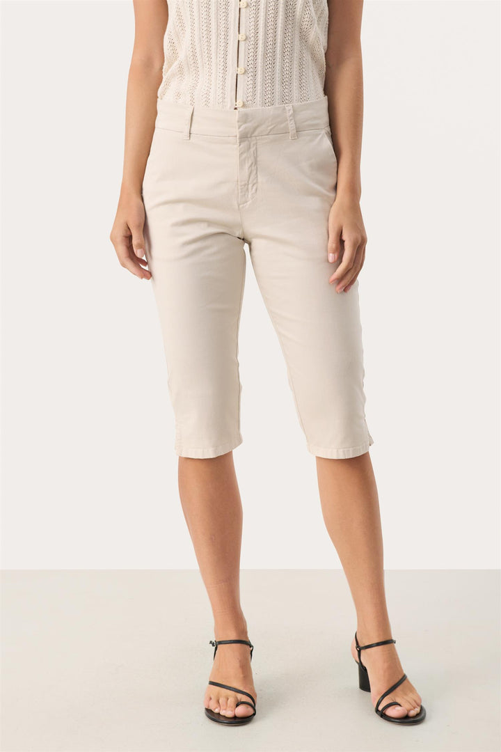 Renata Capri Pant - French Oak