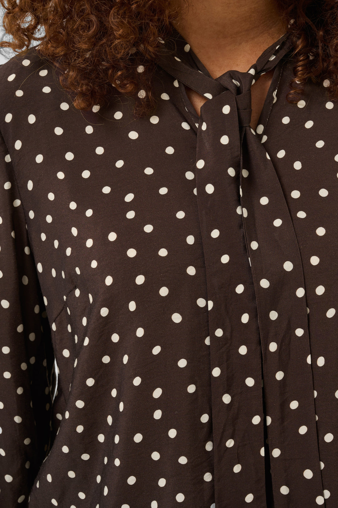 KAdotte Blouse - Coffee Bean Turtledove Dot