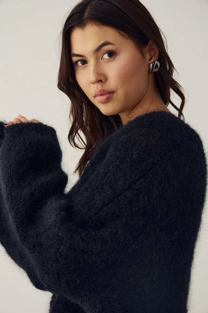 Laia Knit Pullover - Black