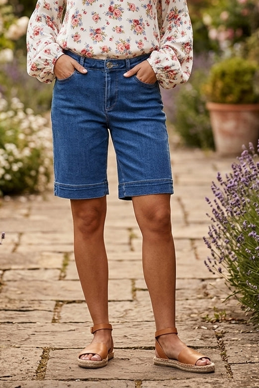 Tami Shorts - Medium J.Blue
