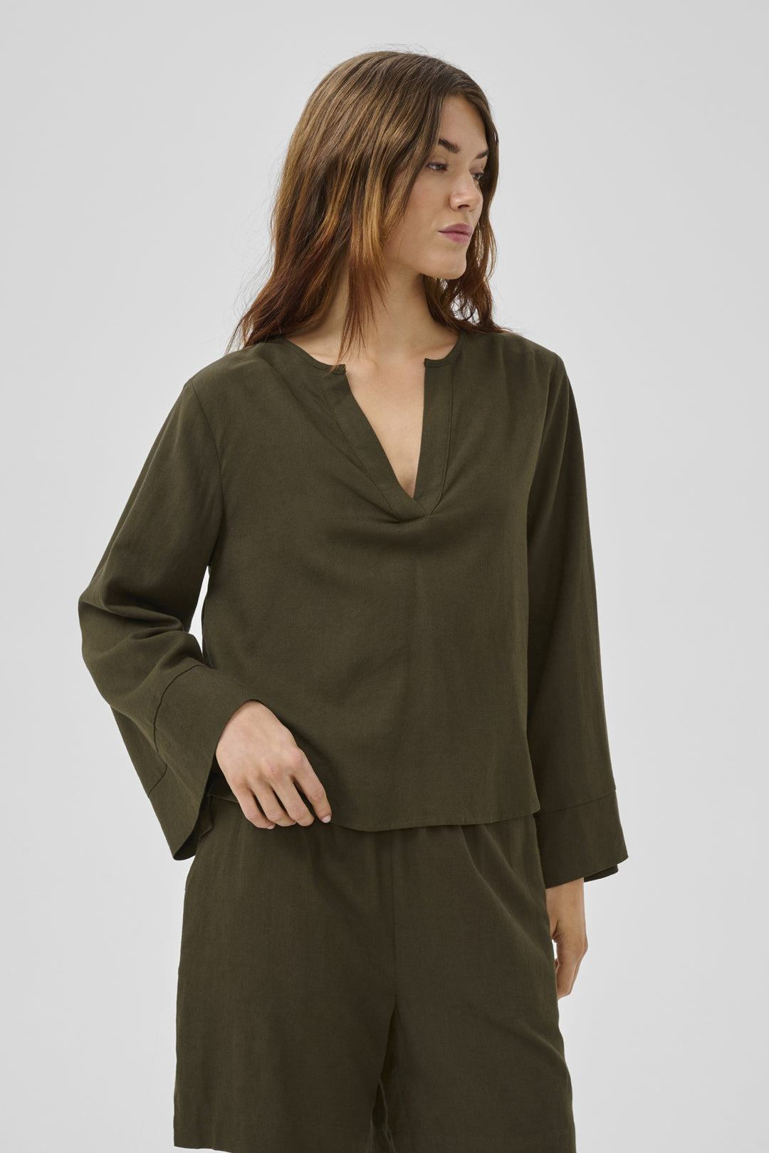 Dias Linen Blouse - Forest Night