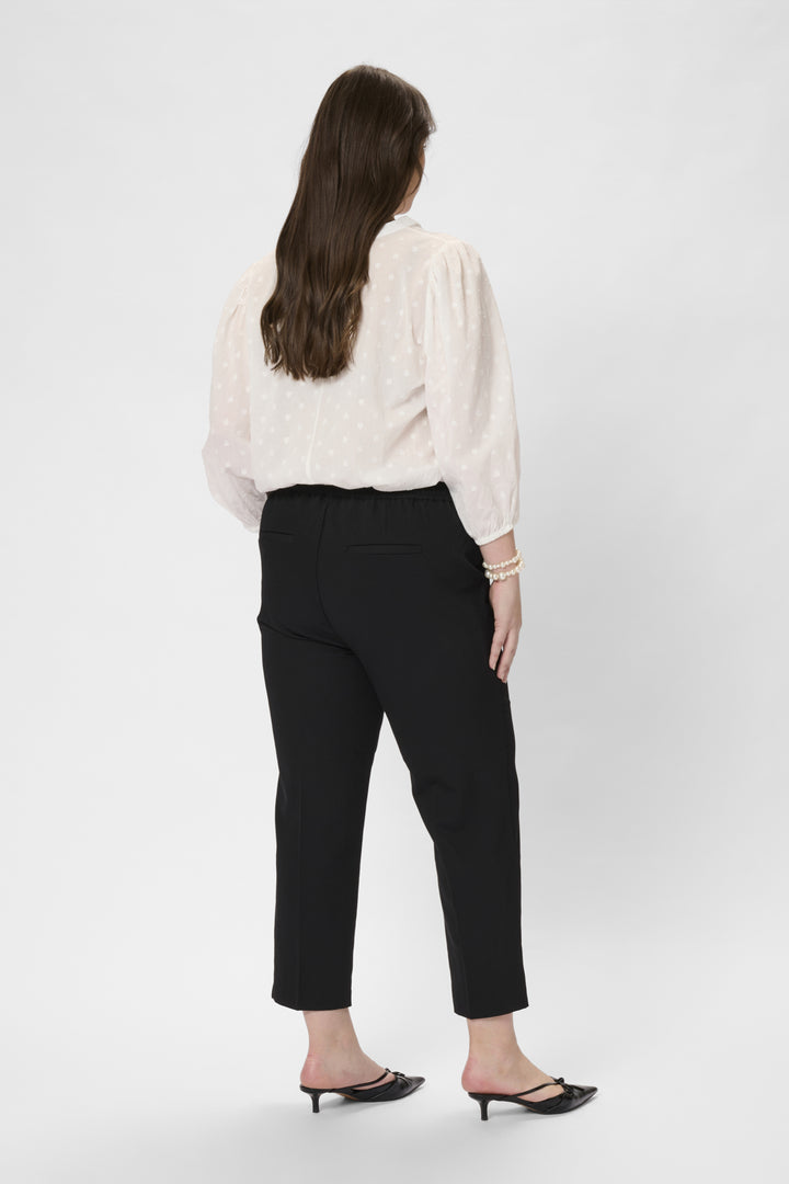 KCsakira Cropped Pants - Black Deep