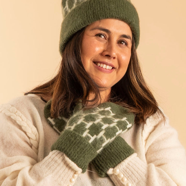 Gera Mittens - Winter Moss