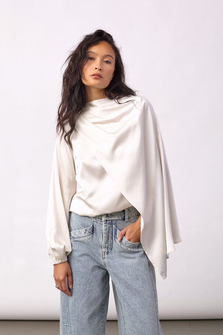 Idun Cape Blouse - OffWhite