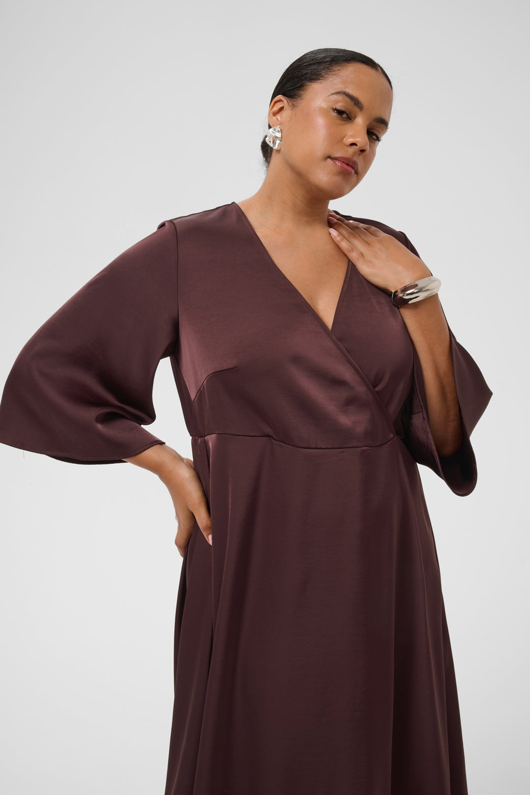 KCgunhilda Dress - Fudge