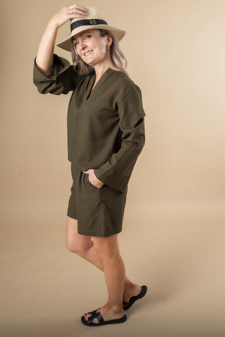 Dias Linen Shorts - Forest Night