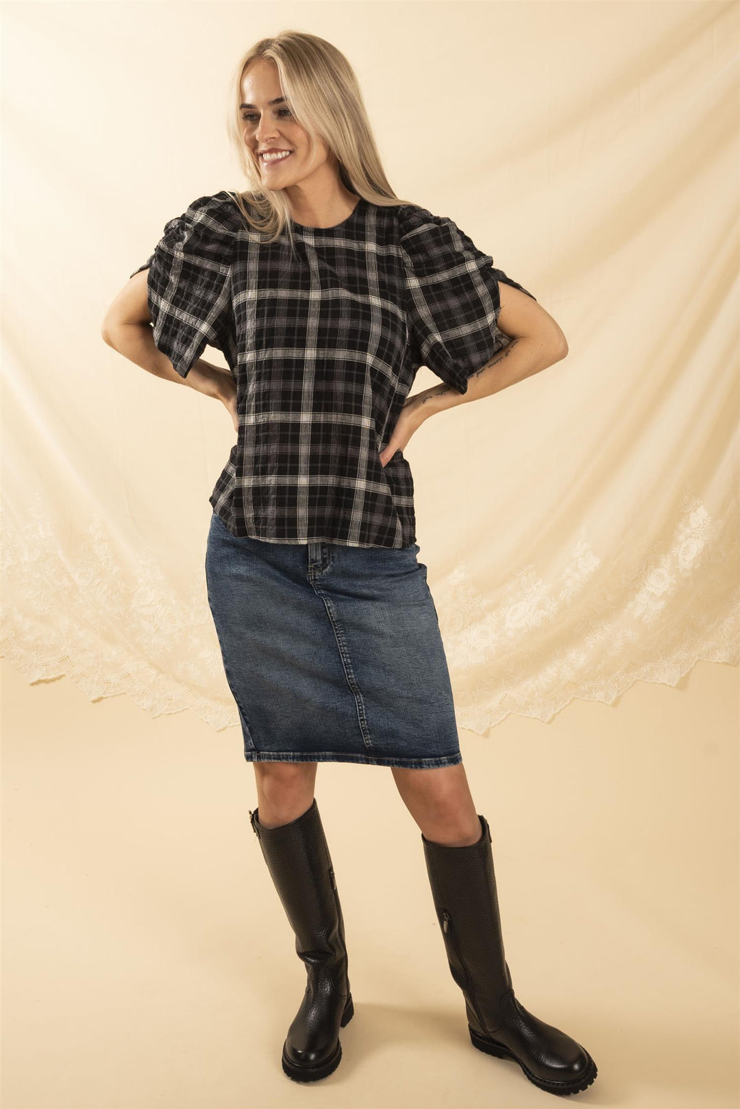 SallyCC Check Blouse - Black