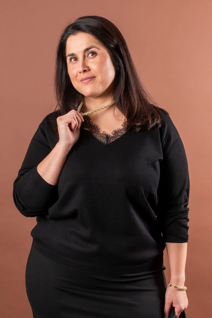 KAlizza Lace Pullover - Black