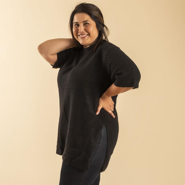 KCniela Pullover - Black