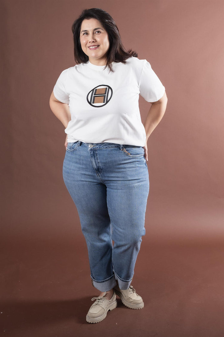 LOGO T-Shirt - White Alyssum