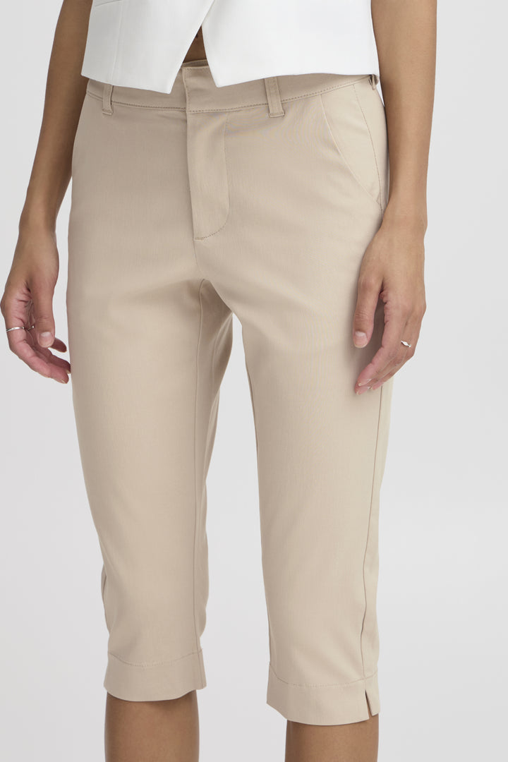 BYDIXI CAPRI PANTS - Humus