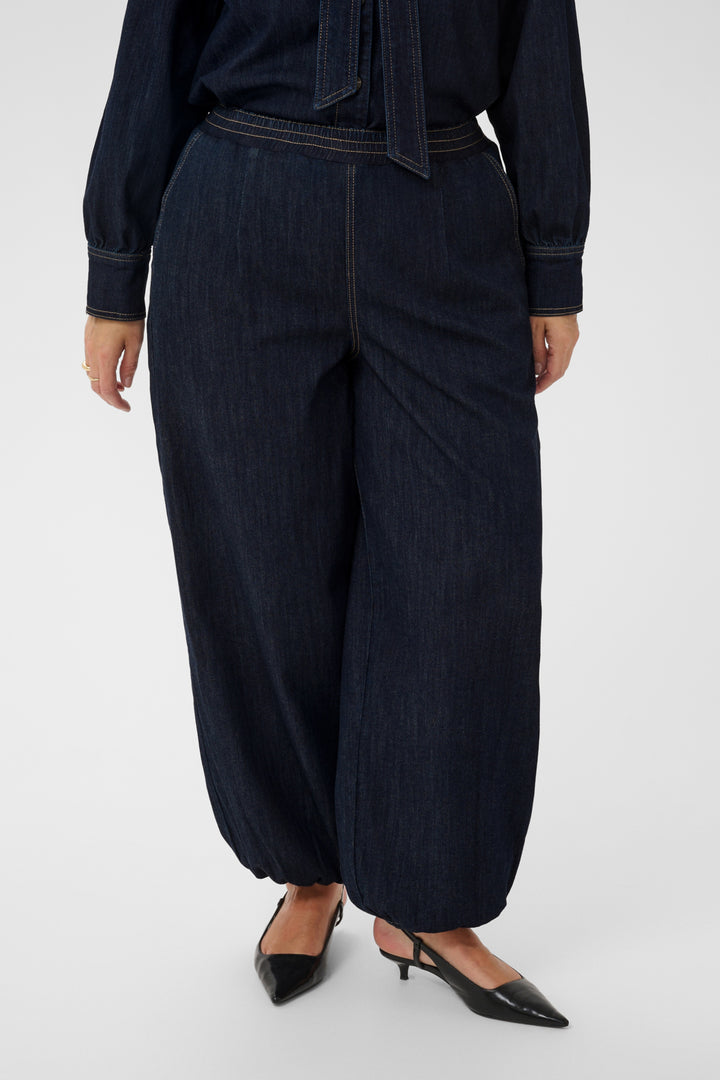 KCmally Denim Jeans - Raw blue denim