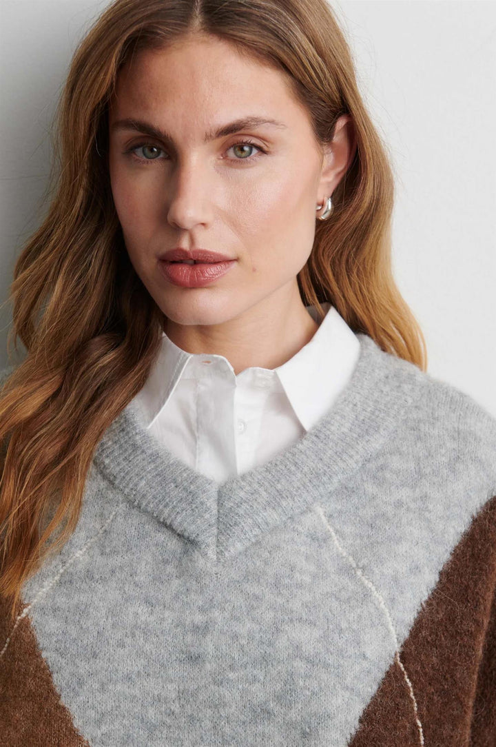 Forca Knit V-Neck - Lt Grey Mel