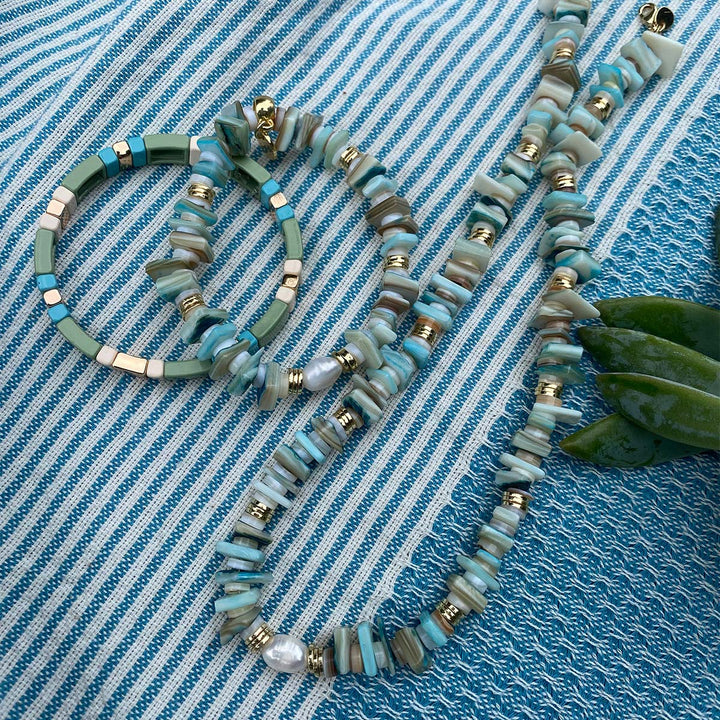 Nature Beads Bracelet - Gold/Turquise shell