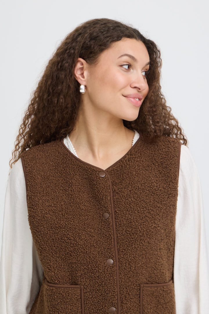 FRGWYNNE Waistcoat - Rain Drum