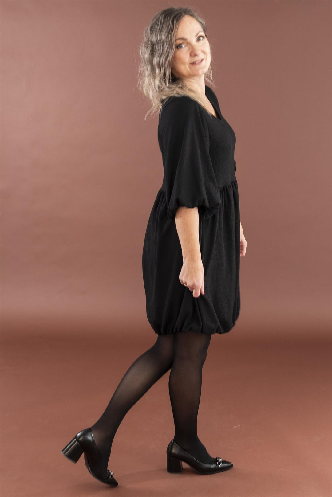 KAnani Balloon Dress - Black deep