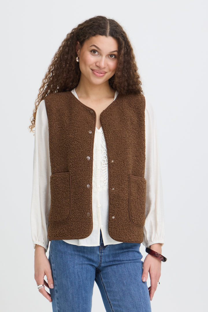 FRGWYNNE Waistcoat - Rain Drum