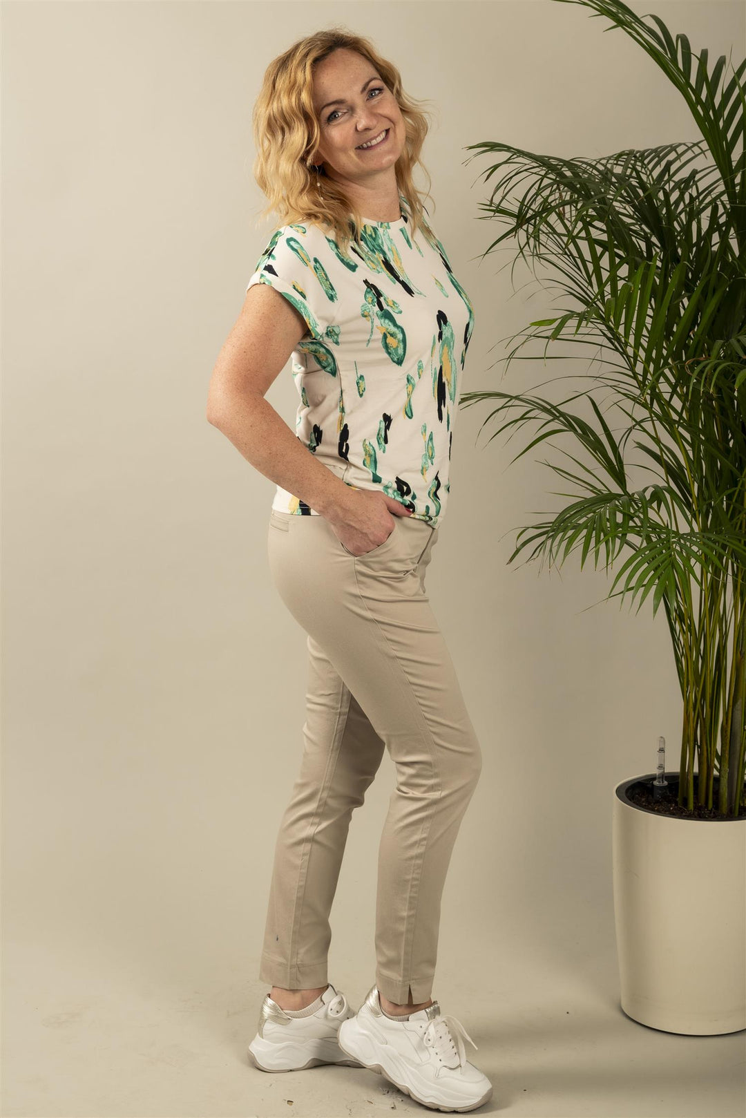 KAlea 7/8 Chino Pant - Feather Gray