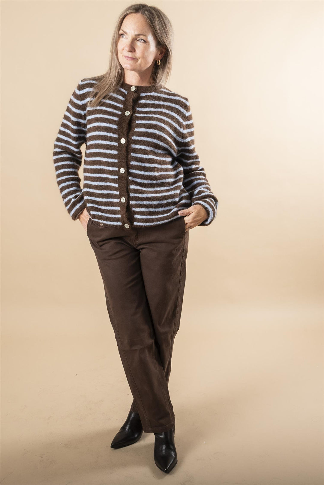 Mertice knit Cardigan - Brown