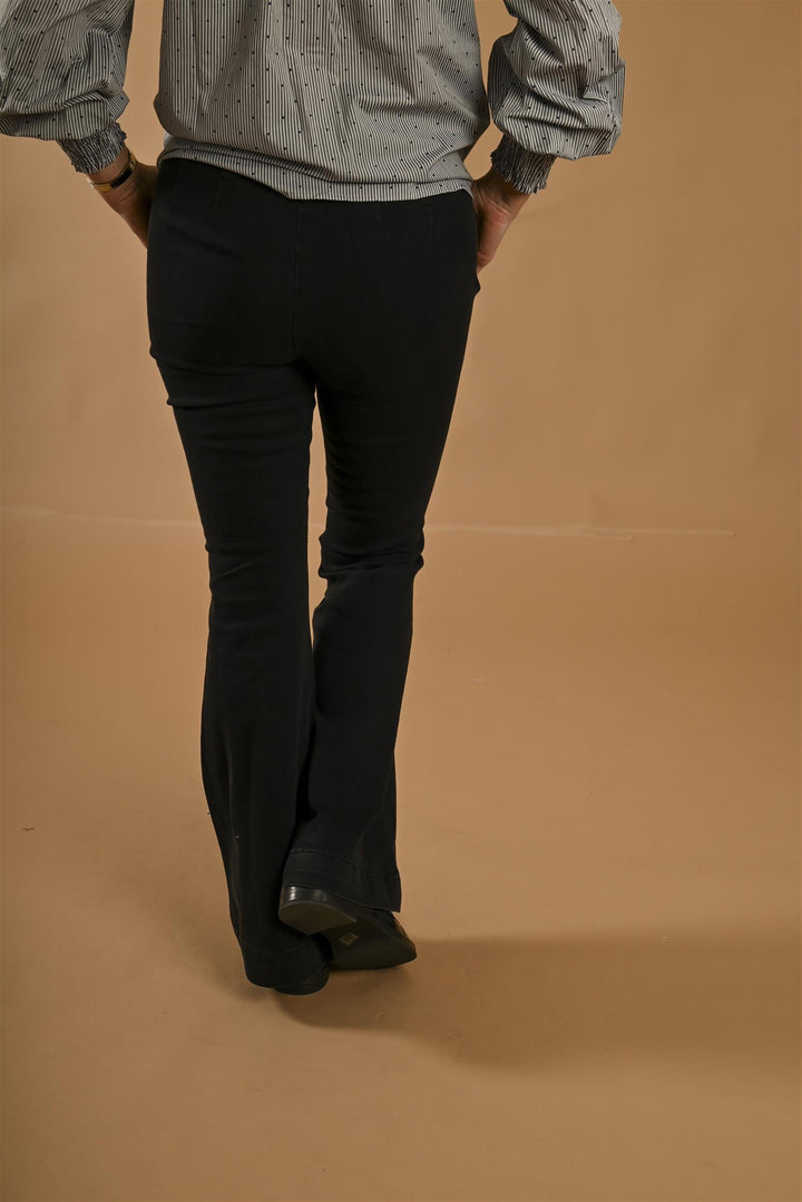 Ayo 170 High Bootcut Y - Black Wash