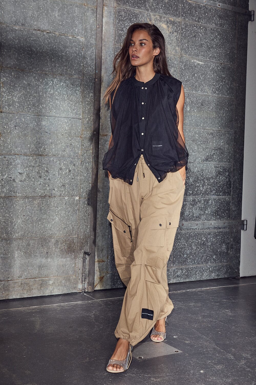 Air Zip Pant - Walnut