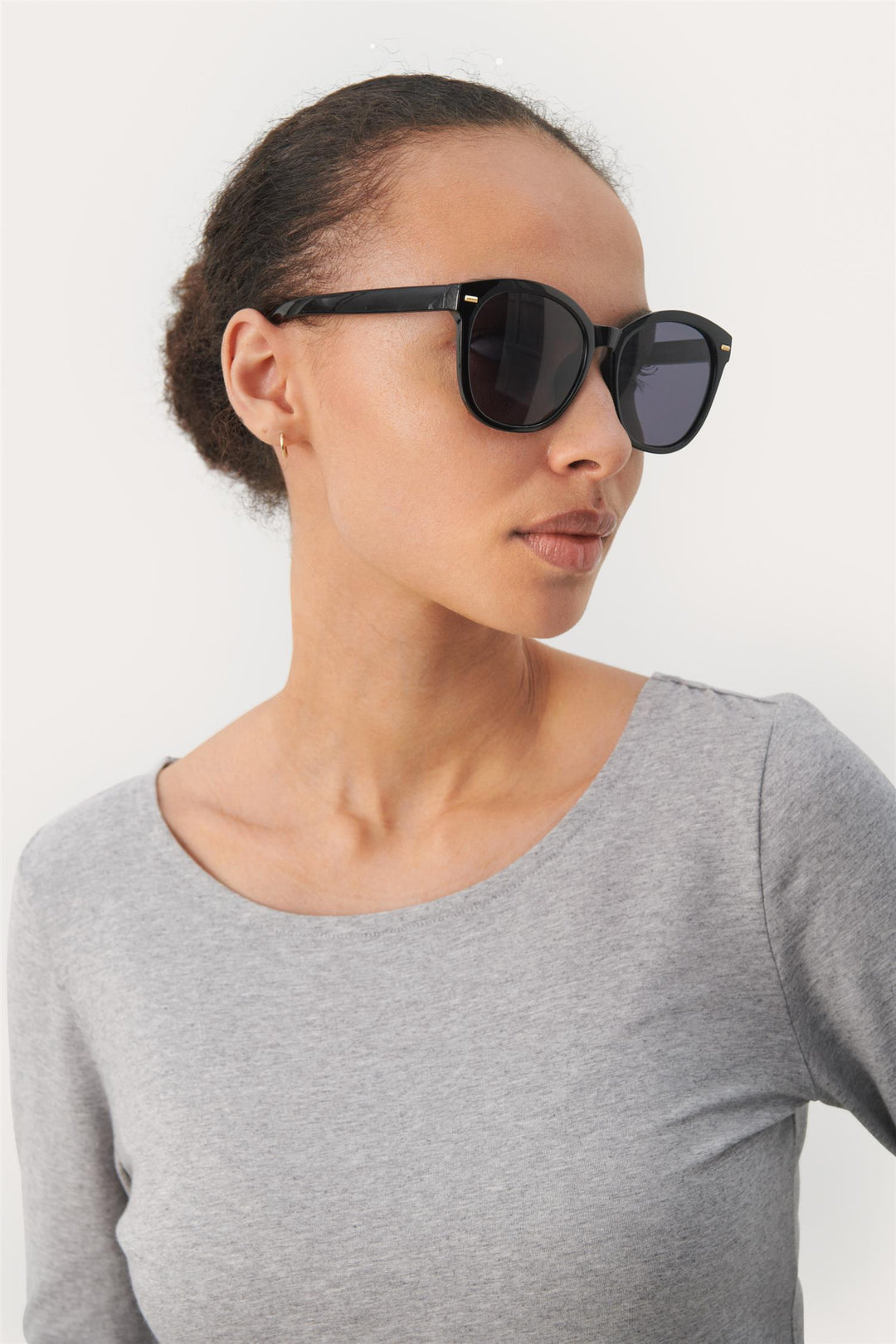 Narian Sunglasses - Black