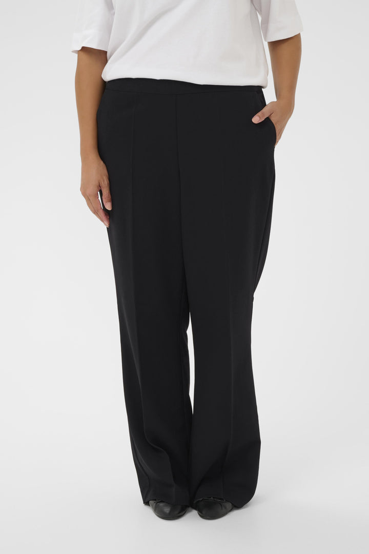 KCsakira Flared Pants - Black Deep