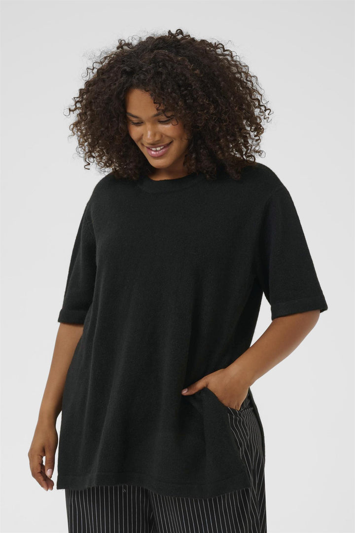 KCniela Pullover - Black