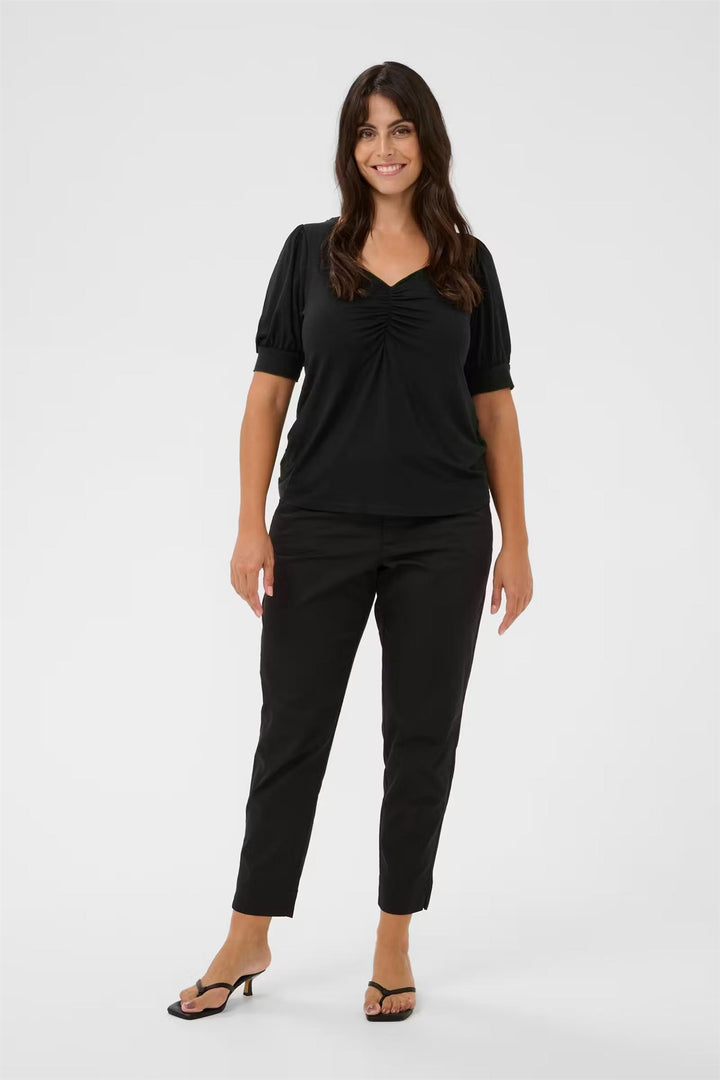 KCsissy T-Shirt - Black Deep
