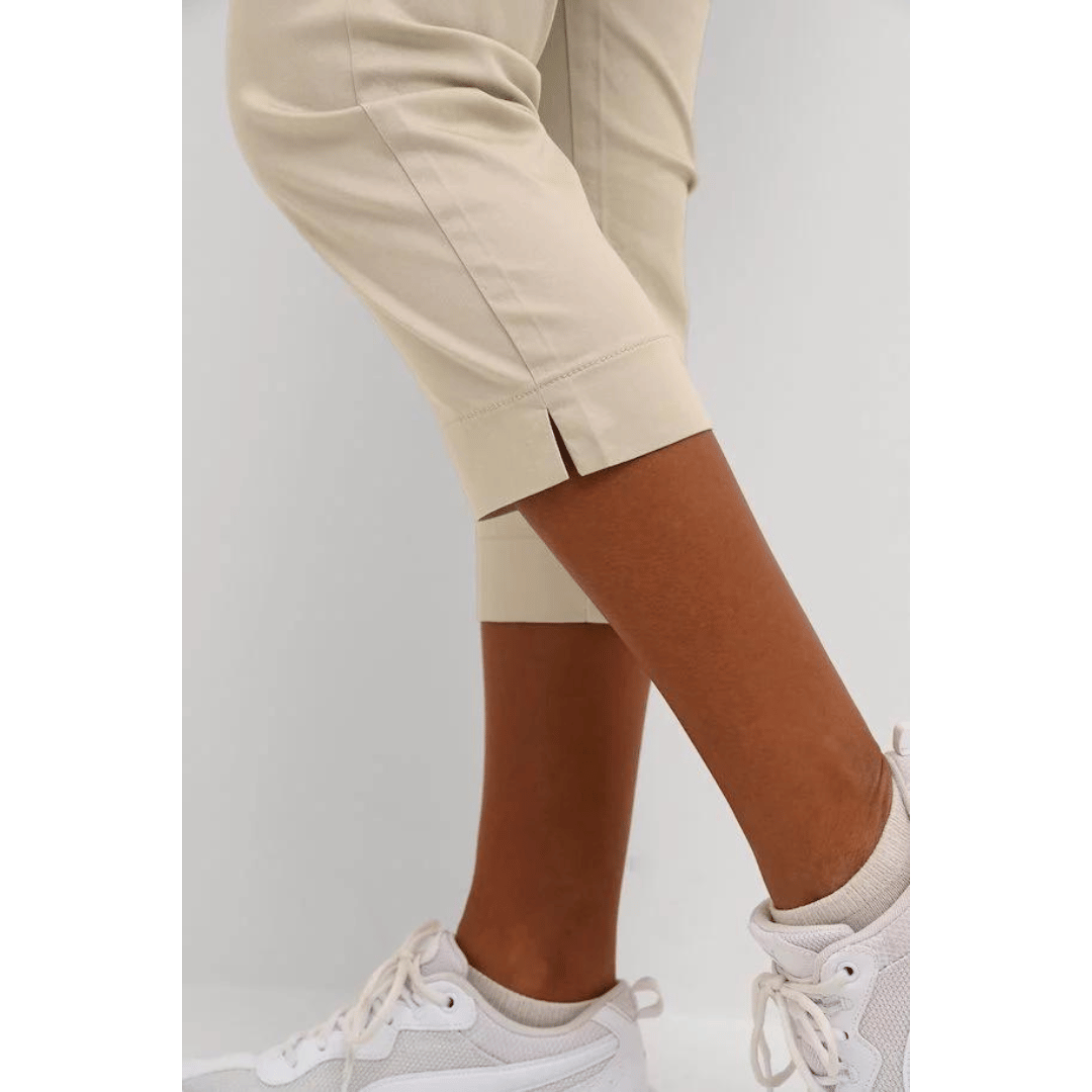 KAlea Capri Pants - Feather Gray