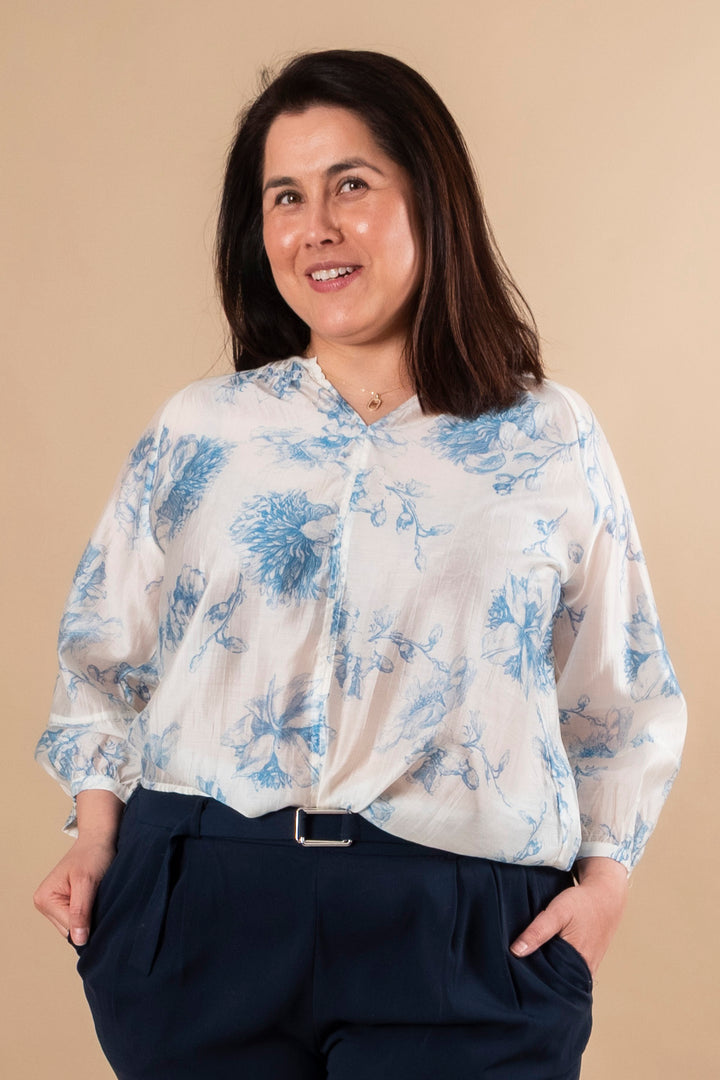 Evangelina Top - Blue Flower