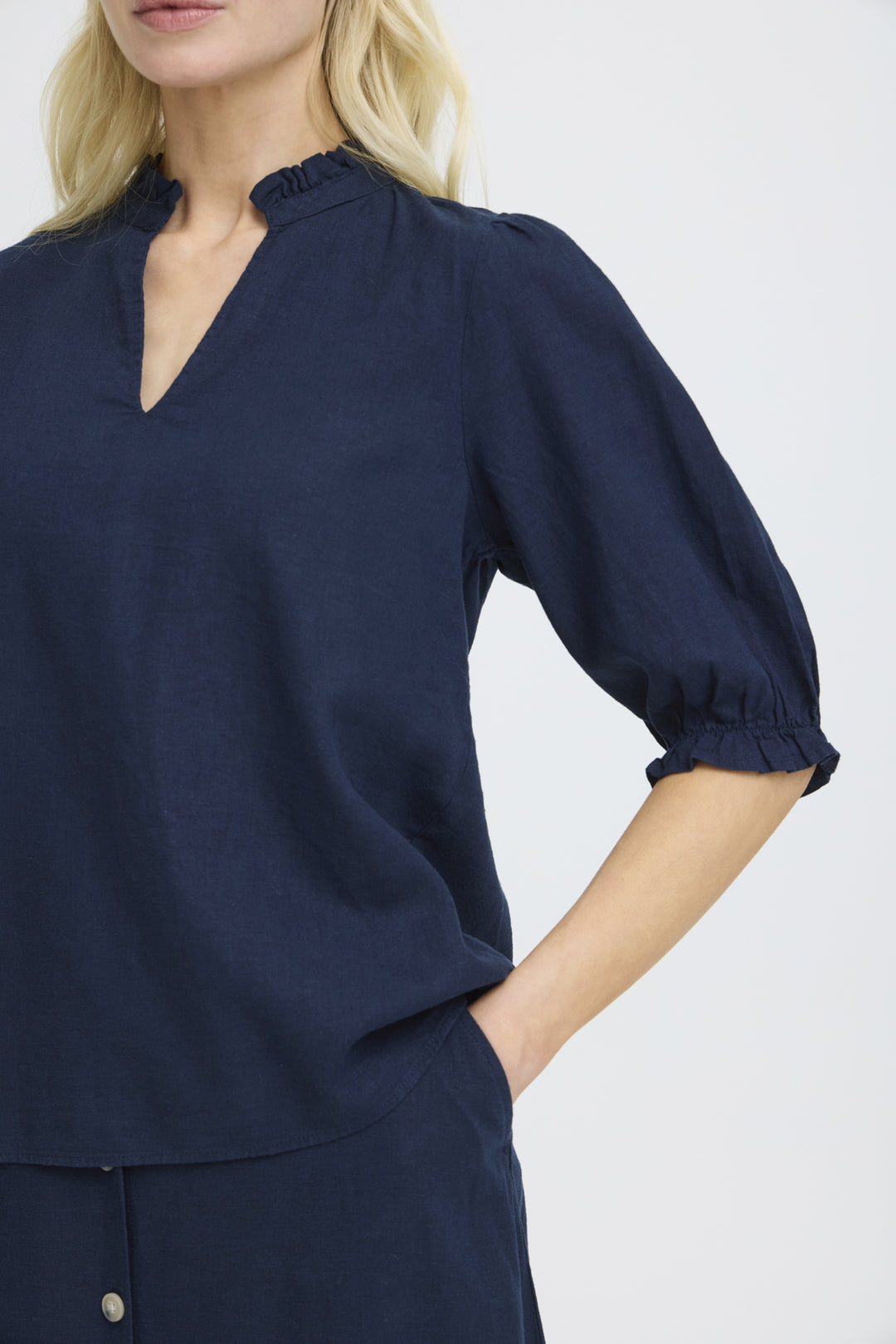 BYFALAKKA PUFF BLOUSE - Copenhagen Night