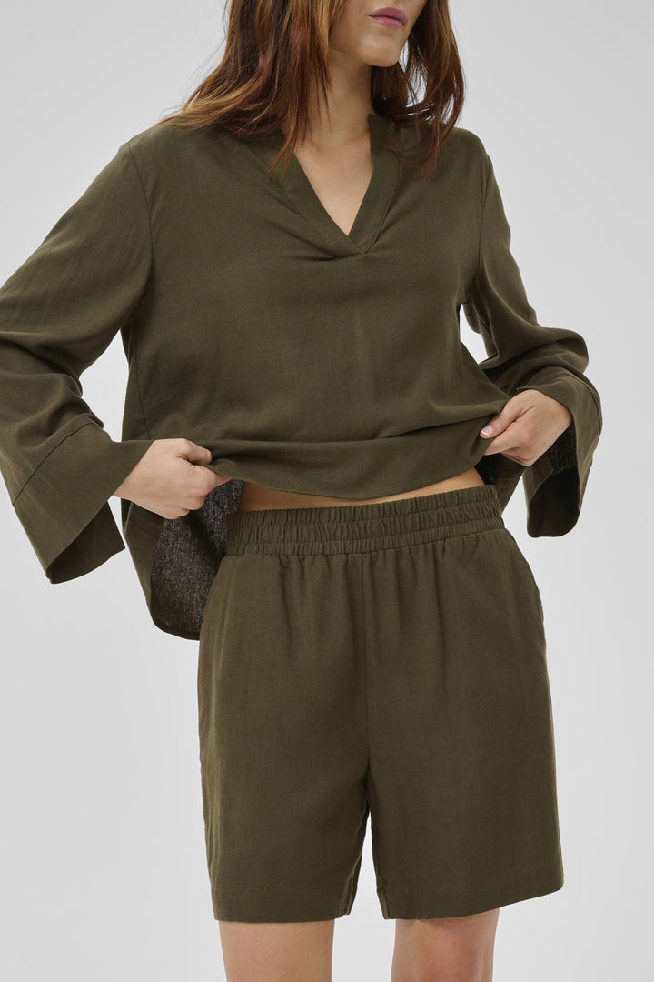 Dias Linen Shorts - Forest Night