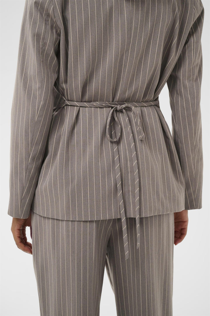 KAmeril Blazer - Beige Pinstripe