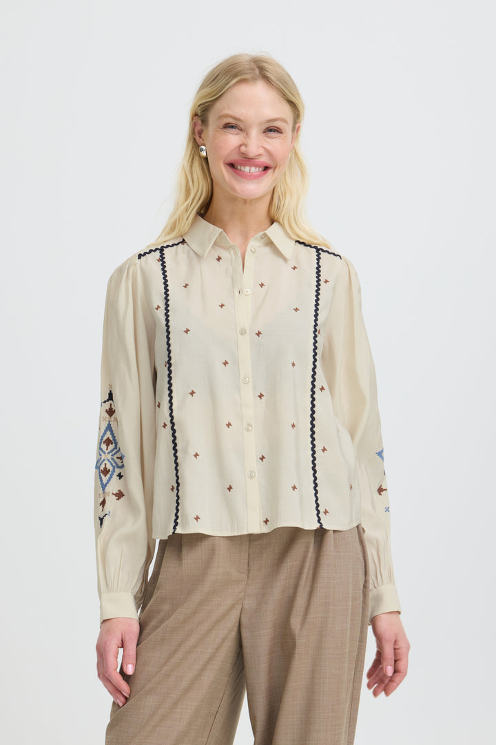 BYIRISA SHIRT - Birch