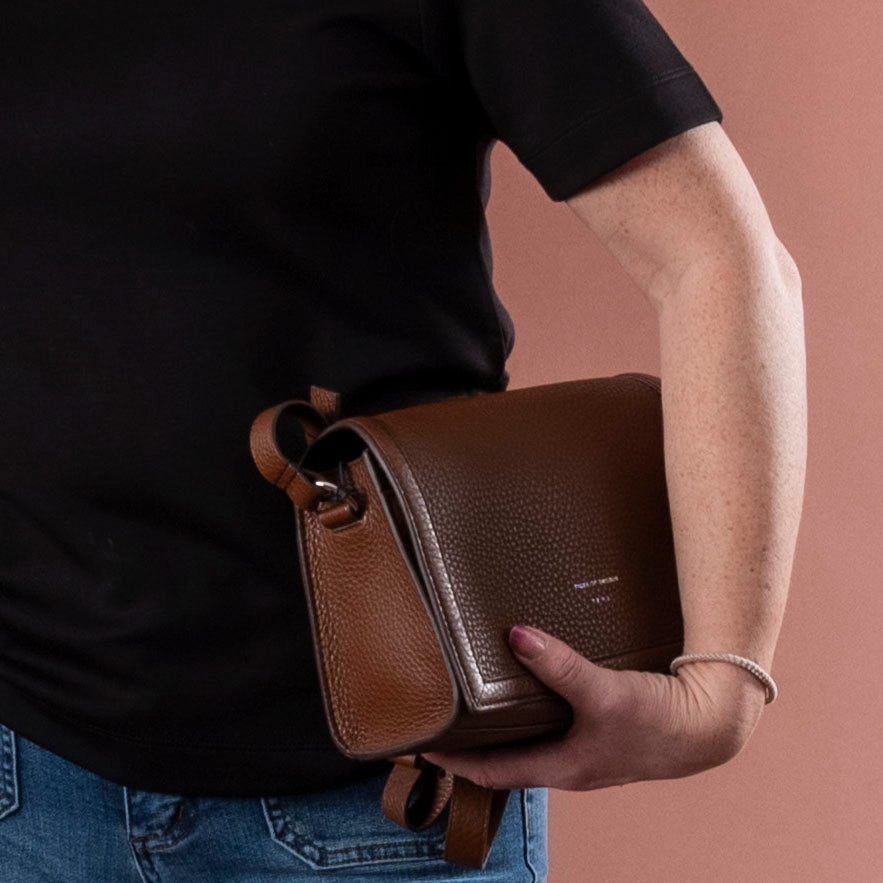 Sonti Crossbody Leather Bag - Cognac
