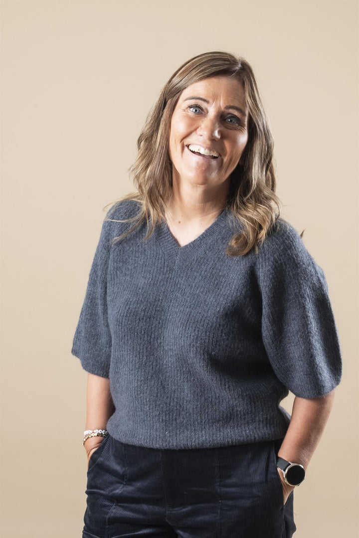 Milania Hope 2/4 Pullover V -  India Ink
