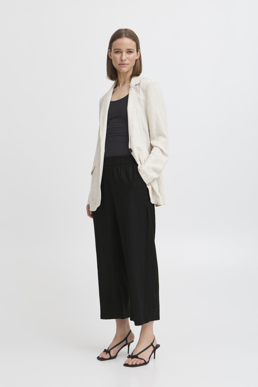 BYFALAKKA Crop Pant - Black