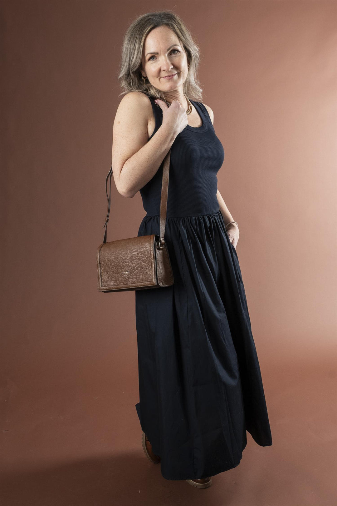 Sonti Crossbody Leather Bag - Cognac